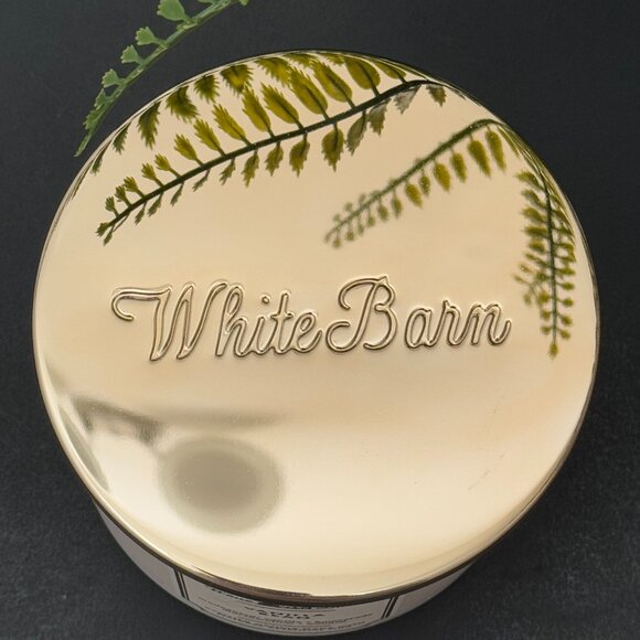 BBW Vanilla Bean White Barn Bath & Body Works 3 Wick Candle - Picture 8 of 10